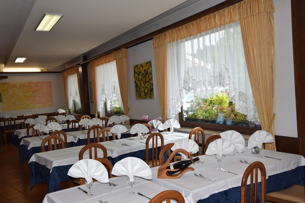 Hotel Olimpic Базельга-ди-Пине Экстерьер фото