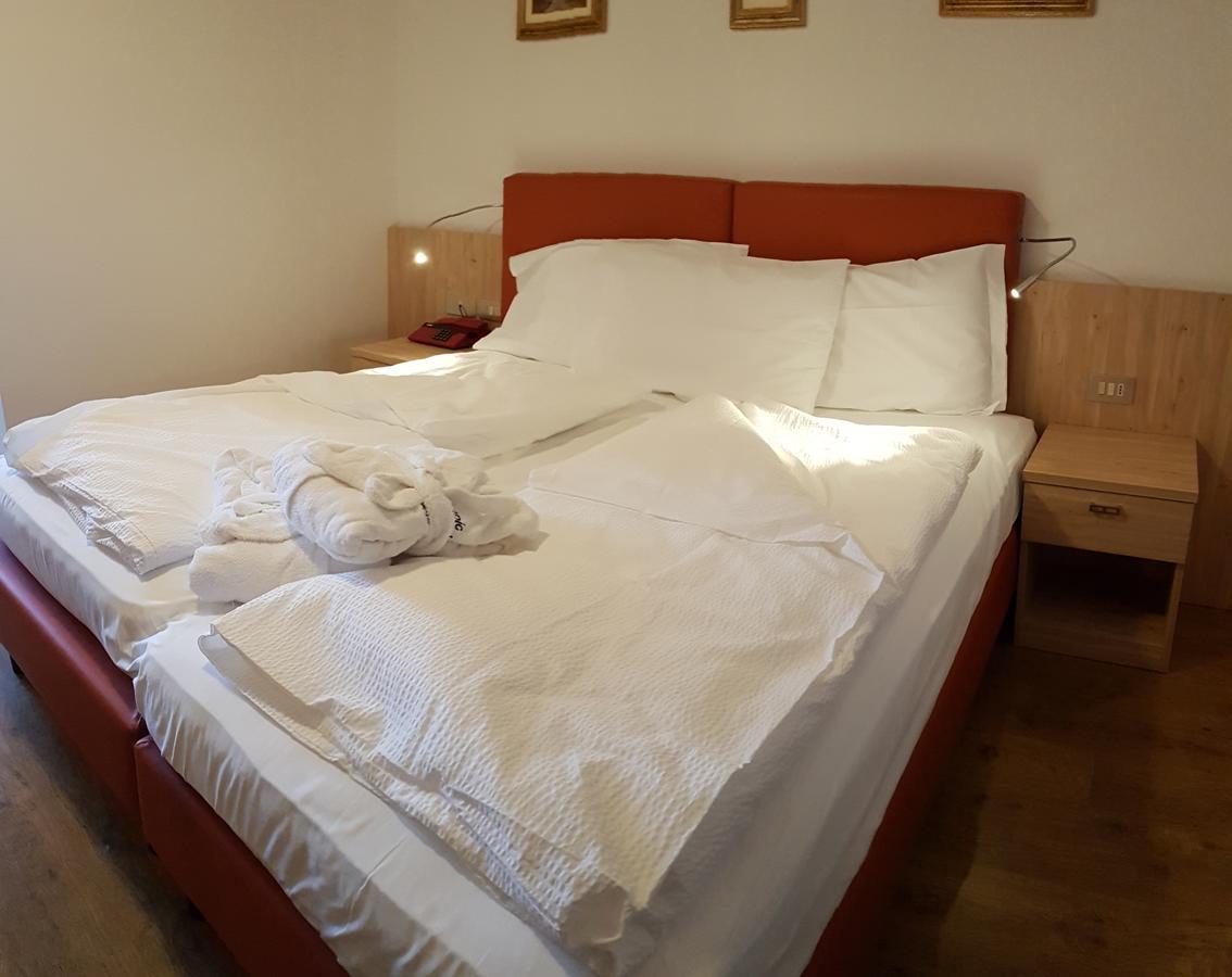 Hotel Olimpic Базельга-ди-Пине Экстерьер фото